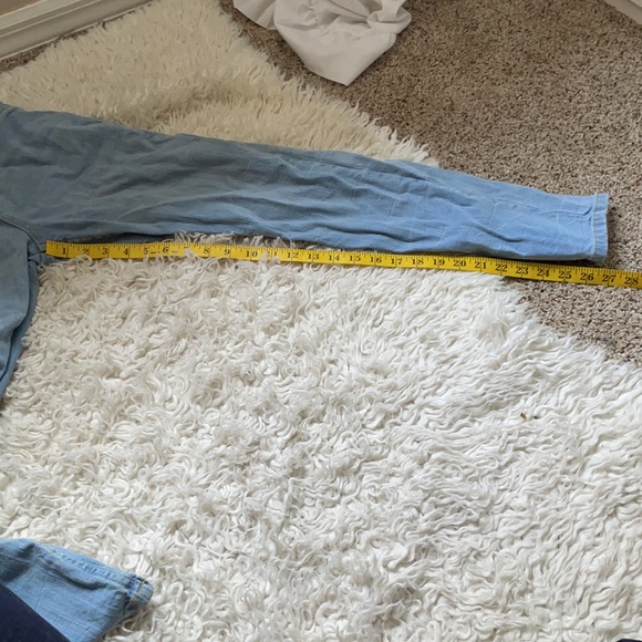 💛Levi’s Tapered Leg Lightwash Jeans - Picture 9 of 9